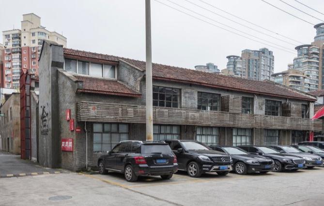 上海E倉創(chuàng)意中心：后工業(yè)美學，宜昌路辦公新選擇